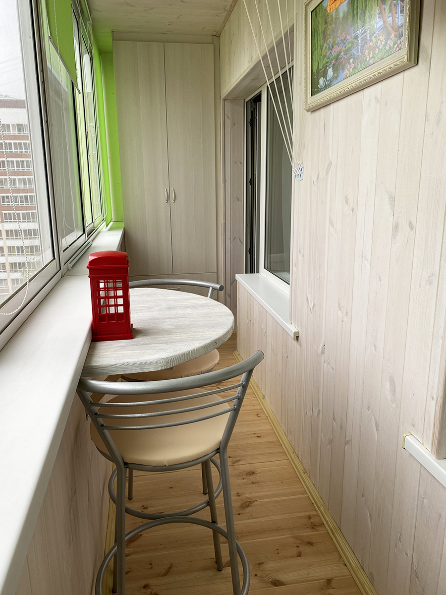 Раздвижные алюминиевые балконы