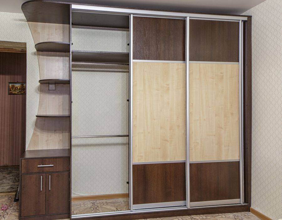 Шкаф-купе в прихожую