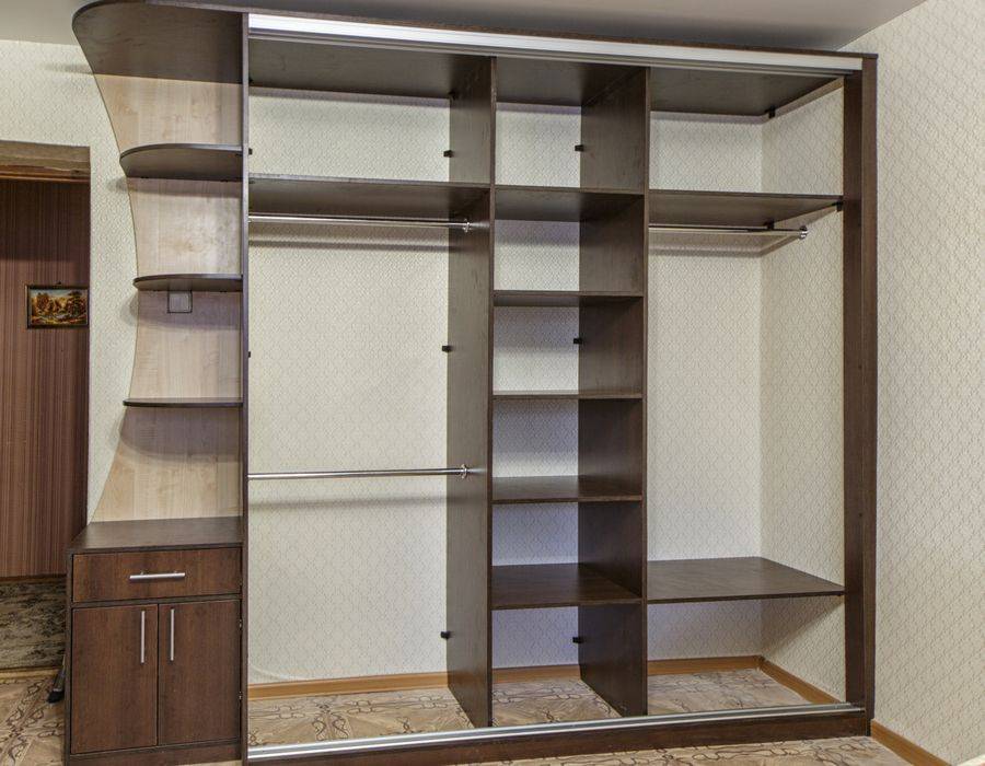 Шкаф-купе в прихожую