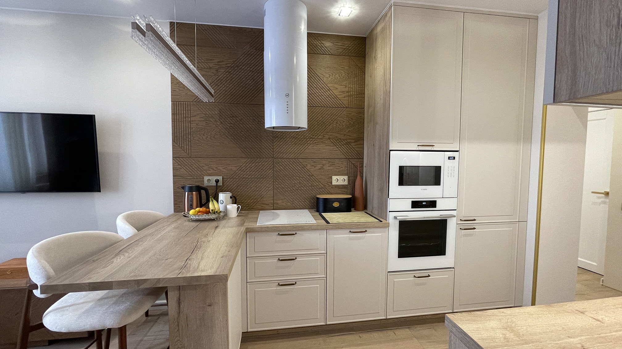 Кухня с барной стойкой Дуб Галифакс натуральный / SMALTO SM-06 Чага