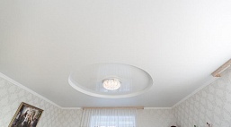 Потолок с подсветкой в спальню
