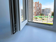 Двустворчатое окно